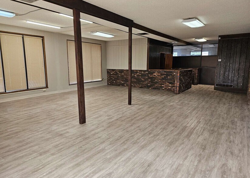 More Photos Of 3411 S Hawthorne Ave, Sioux Falls Office For Lease