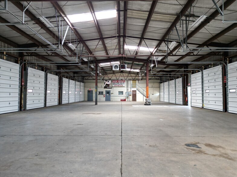 More Photos Of 622 Old Reading Pike, Stowe Truck Terminal For Lease