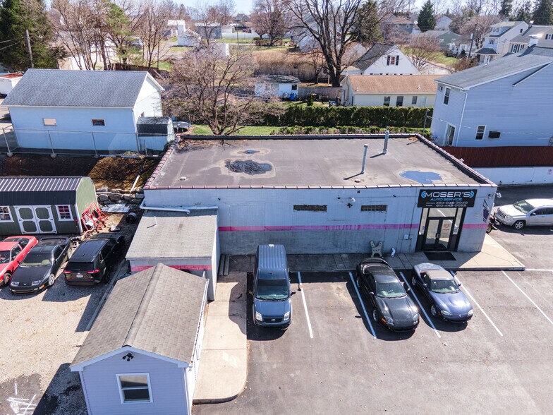 More Photos Of 2227 N 3rd Ave, Whitehall Service For Sale