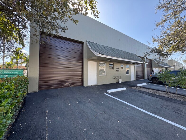 Primary Photo Of 150 SW 5th Ct, Pompano Beach Warehouse For Lease