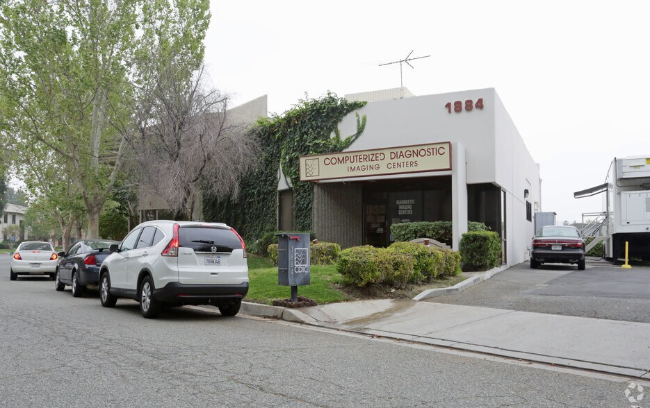 More Photos Of 1884 Business Center Dr, San Bernardino Medical For Lease