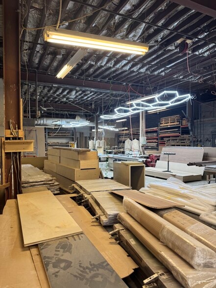 More Photos Of 55 Lasalle St, Staten Island Industrial For Sale