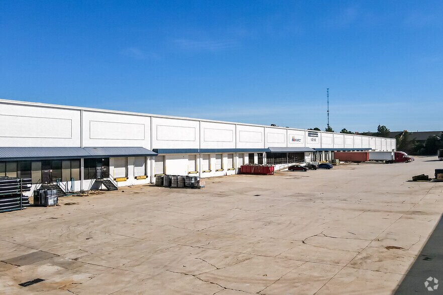 More Photos Of 1310 Citizens Pky, Morrow Industrial For Sale