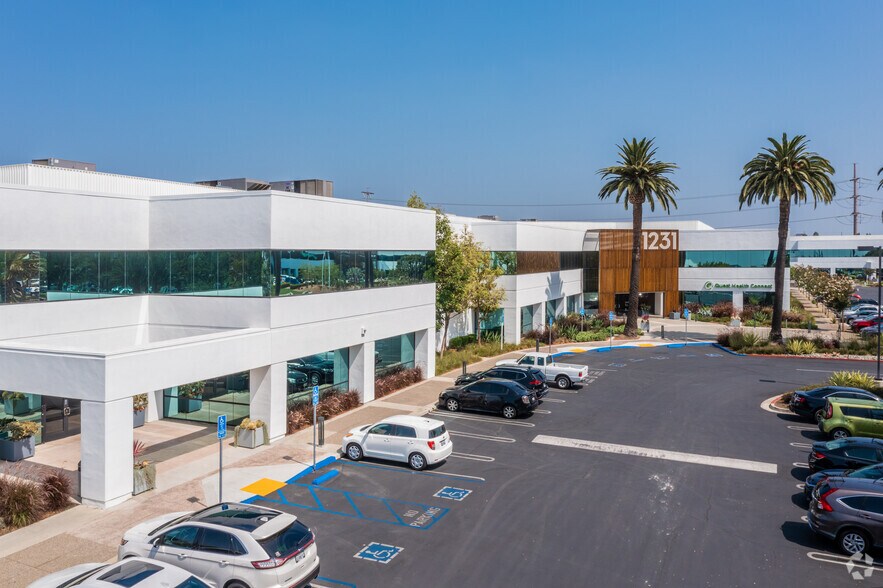 More Photos Of 1231 E Dyer Rd, Santa Ana Office For Sale