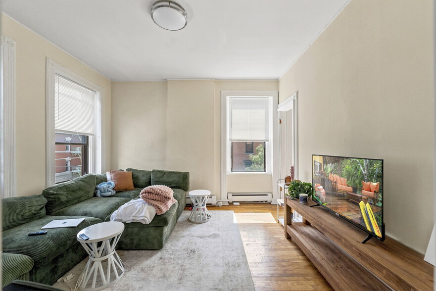 More Photos Of 300 Garden St, Hoboken Apartments For Sale