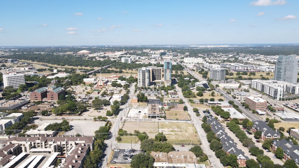 More Photos Of 910 Collier St, Fort Worth Loft Creative Space For Lease