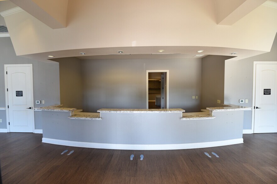 More Photos Of 3315 Unicorn Lake Blvd, Denton Medical For Lease