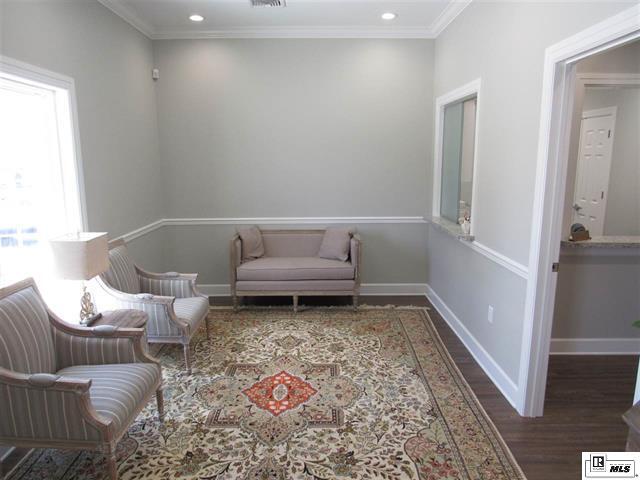 More Photos Of 2014 Tower Dr, Monroe Office For Lease