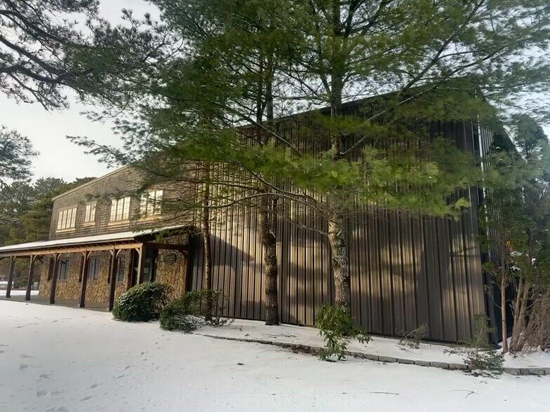 Primary Photo Of 22 A St, Edgartown Warehouse For Lease