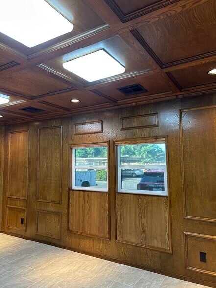 More Photos Of 1818 Grand Canal Blvd, Stockton Office For Lease