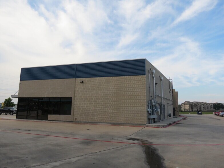 More Photos Of 20434 Kuykendahl Rd, Spring Freestanding For Sale