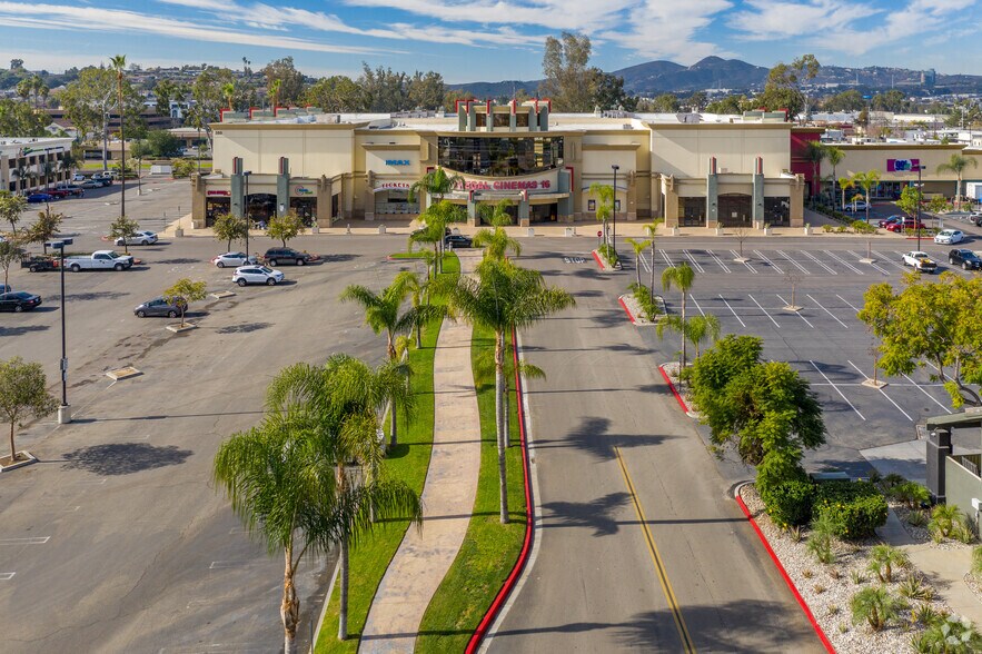 More Photos Of 385-421 N Escondido Blvd, Escondido Unknown For Lease