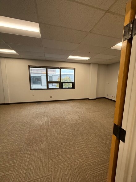 More Photos Of 731 I St, Anchorage Office For Lease