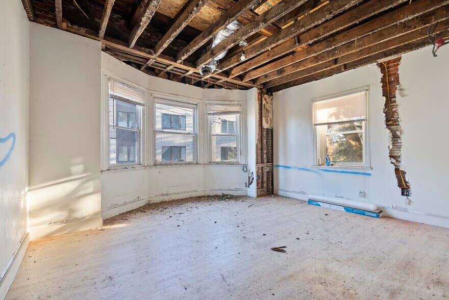 More Photos Of 6200 Germantown Ave, Philadelphia Multifamily For Sale