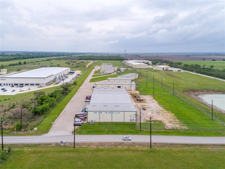 More Photos Of 2245 Randon Dyer, Rosenberg Warehouse For Sale