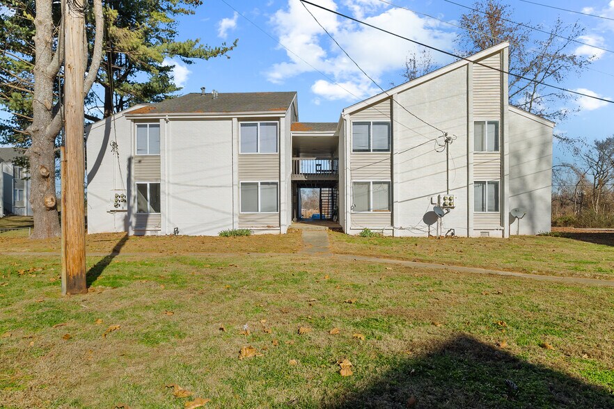 More Photos Of 1001 W 9th St, Russellville Apartments For Sale