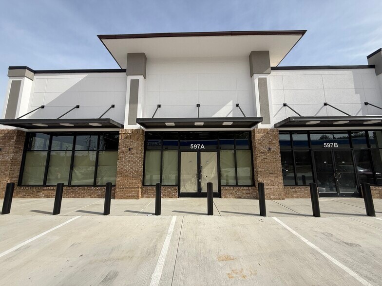 More Photos Of 597 Sigman Rd NE, Conyers General Retail For Lease
