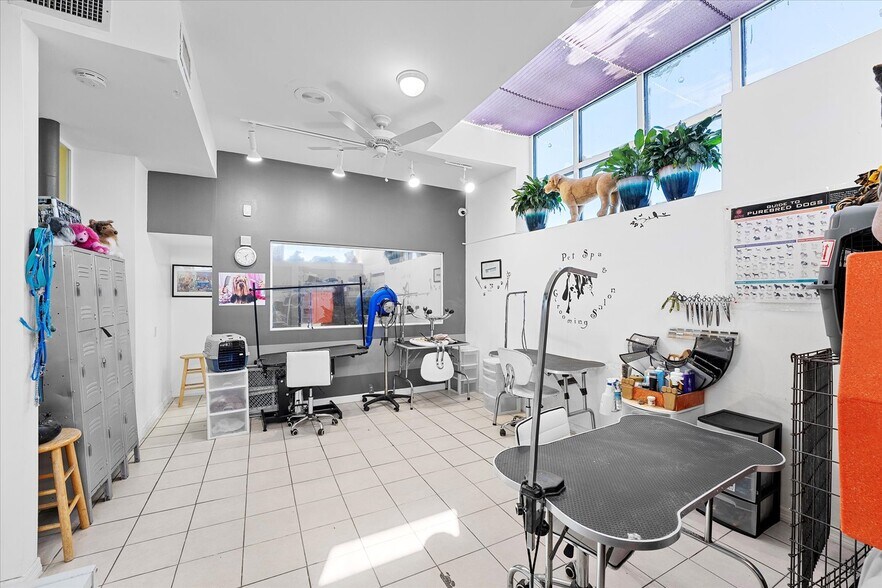 More Photos Of 609 NE 127th St, North Miami Freestanding For Sale