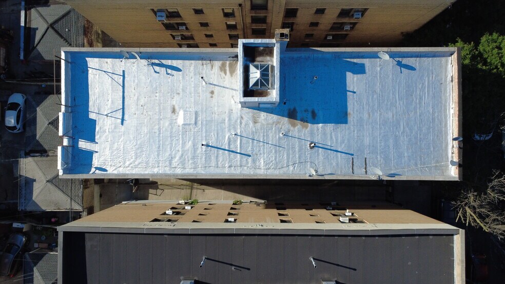 More Photos Of 3552 94th St, Flushing Apartments For Sale