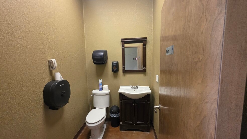 More Photos Of 5505 S FM 1788, Midland Warehouse For Sale