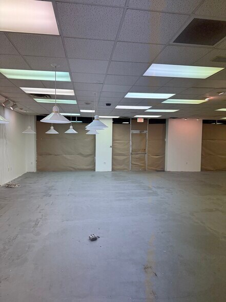 More Photos Of 578 Susquehanna Blvd, Hazleton Freestanding For Lease