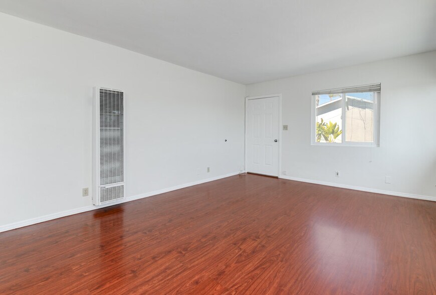 More Photos Of 615-617 Truly Terrace, Vista Apartments For Sale
