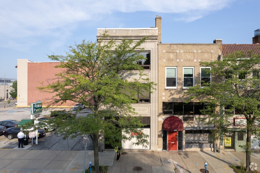 More Photos Of 411 N Michigan St, Toledo Office For Sale