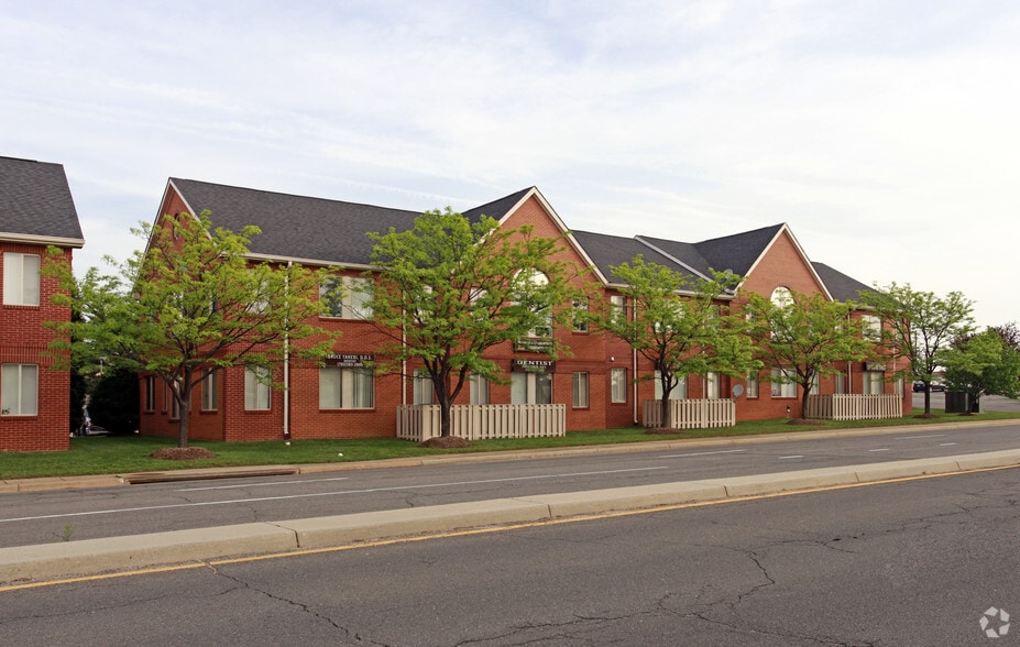 More Photos Of 3102-3114 Golansky Blvd, Woodbridge Medical For Lease