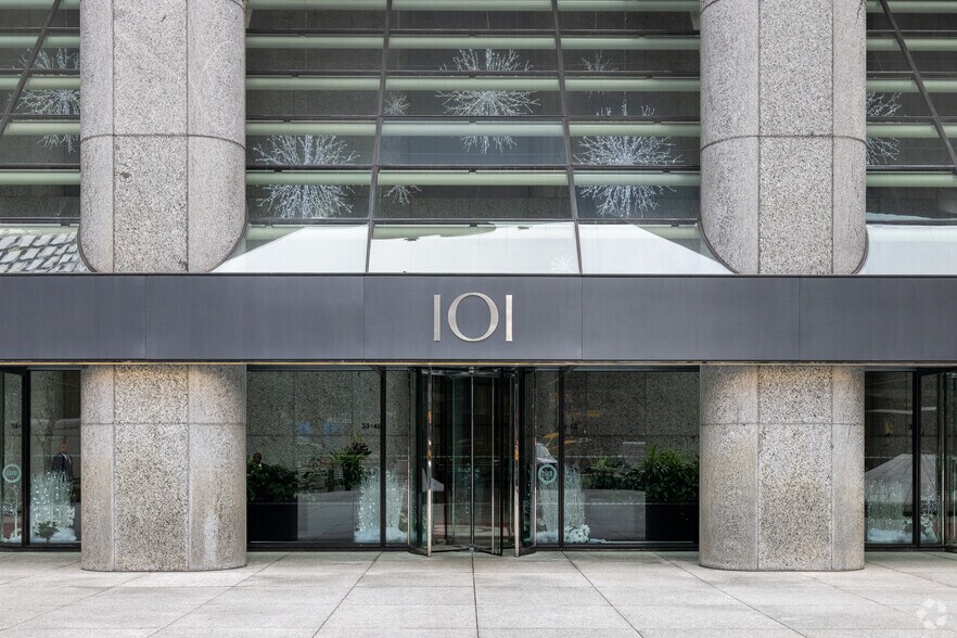More Photos Of 101 Park Ave, New York Office For Lease
