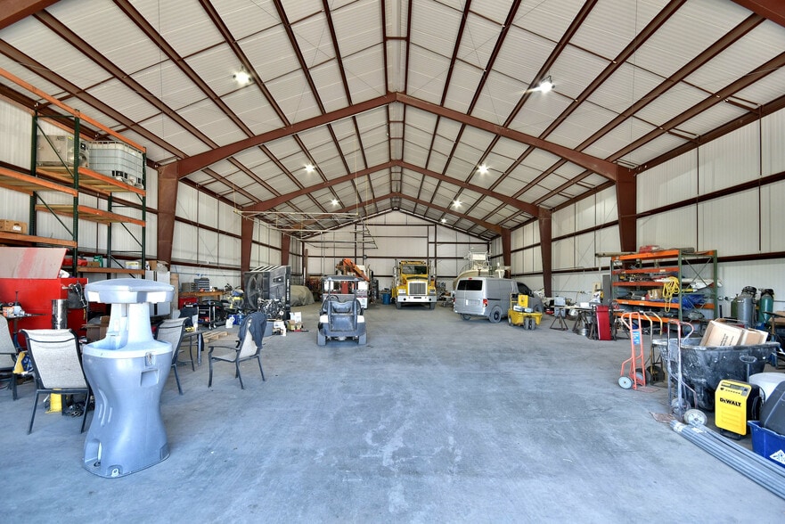 More Photos Of 5700 41st, Forest View Sports And Entertainment For Sale