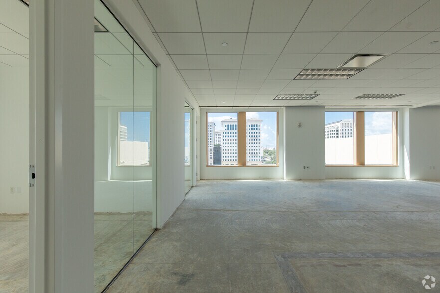 Photo of 8th Floor Ste 850