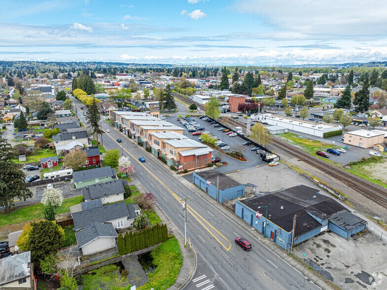 More Photos Of 629 E Pioneer Ave, Puyallup Auto Repair For Lease