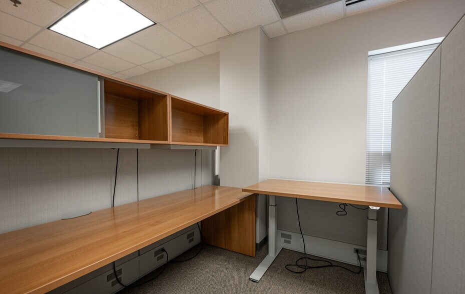 More Photos Of 610 Jones Ferry Rd, Carrboro Medical For Sale