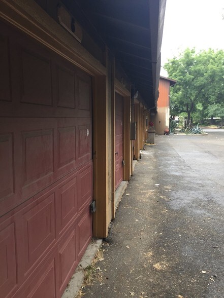 More Photos Of 4835 Orange Grove Ave, Sacramento Apartments For Sale