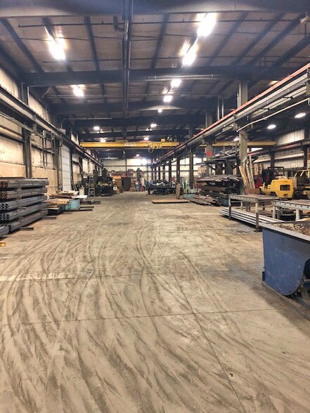 More Photos Of 4600 Clawson Tank Dr, Clarkston Manufacturing For Lease