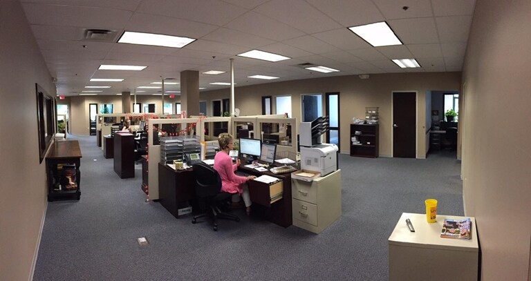 More Photos Of 1630 E Bradford Pky, Springfield Medical For Lease