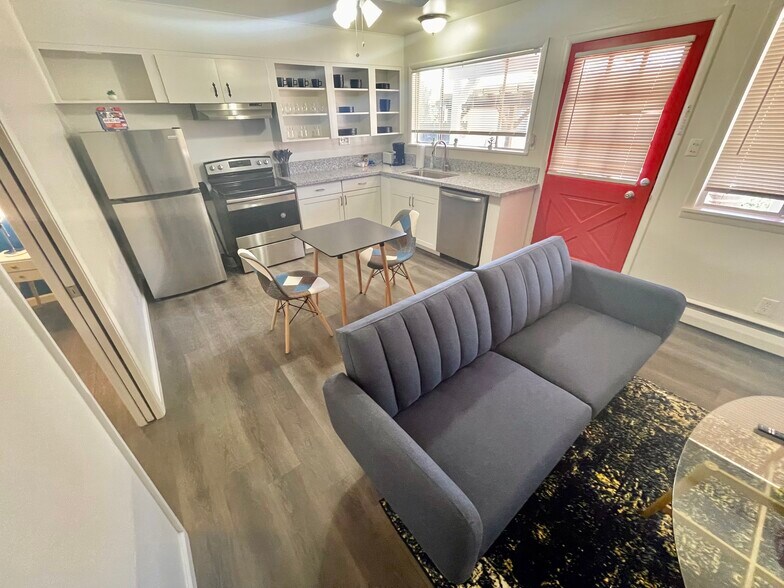 More Photos Of 929 Wheeler Ave, Reno Apartments For Sale