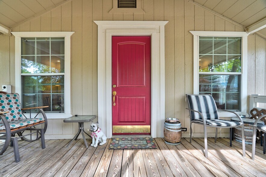 More Photos Of 201 Church Hill Ln, Liberty Hill Specialty For Sale