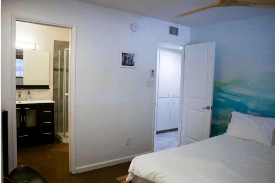 More Photos Of 3643 E Glenrosa Ave, Phoenix Apartments For Sale