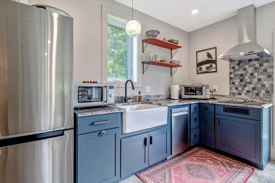 More Photos Of 722 Babbling Brook Rd, Bakersfield Specialty For Sale