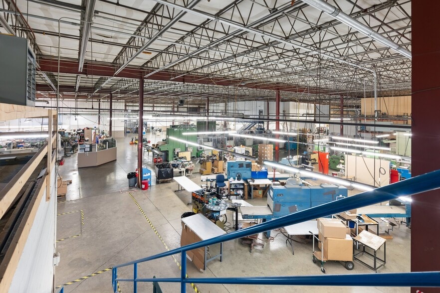 More Photos Of 25 Hale St, Newburyport Manufacturing For Sale