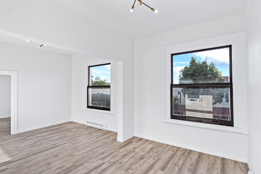 More Photos Of 2411 Santa Clara Ave, Alameda Bank For Lease