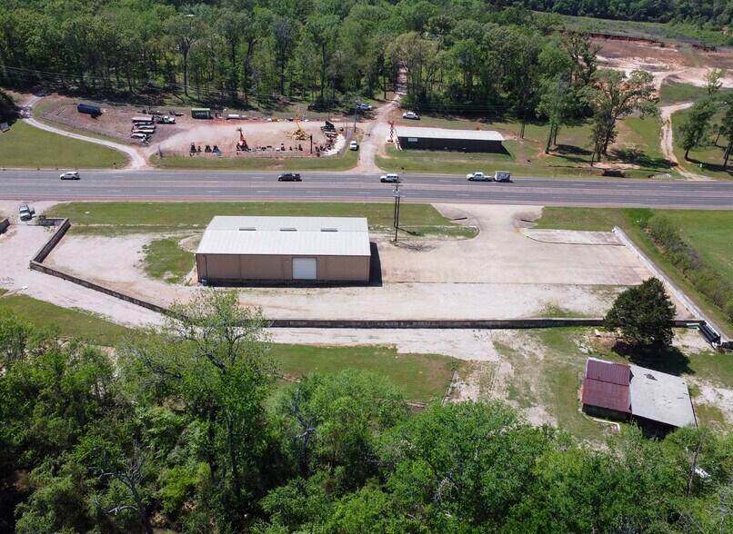 More Photos Of 15503 TX-110, Whitehouse Warehouse For Lease