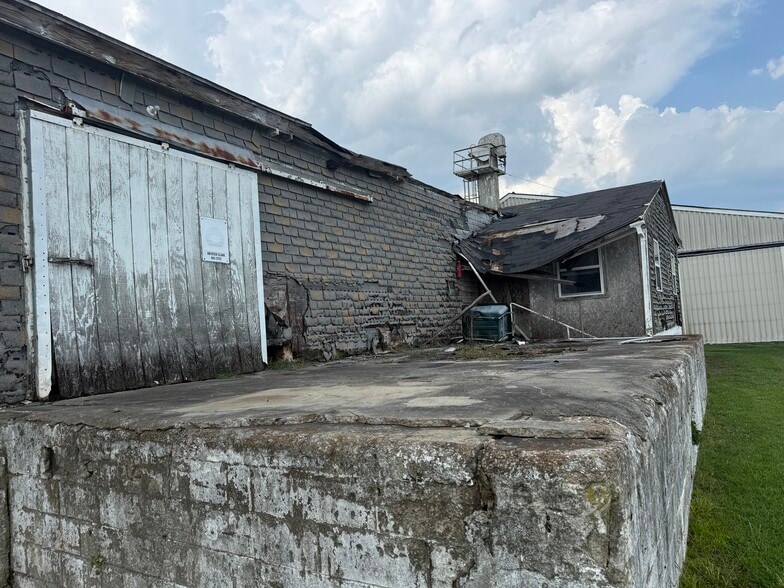 More Photos Of 4911 Terra Ceia Road, Pantego Industrial For Sale