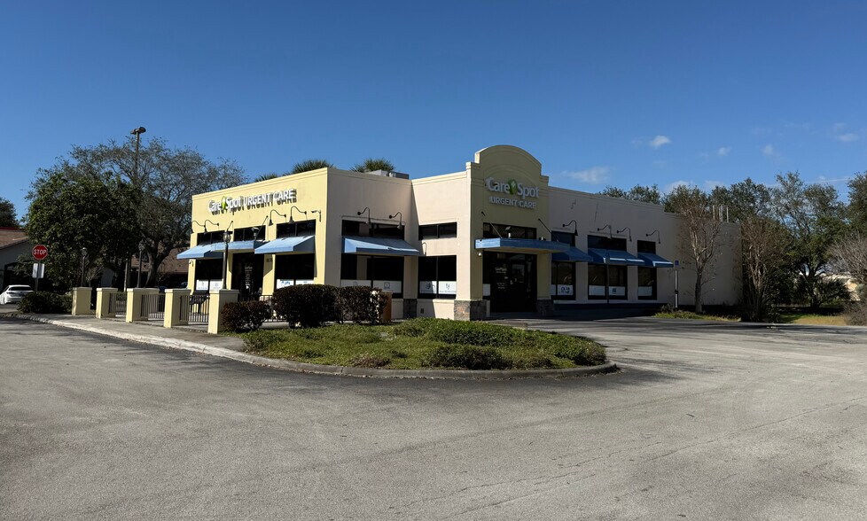 Primary Photo Of 9035 Pines Blvd, Pembroke Pines Medical For Lease