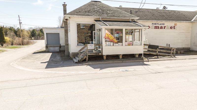 More Photos Of 28 Colborne St, Portland Supermarket For Sale