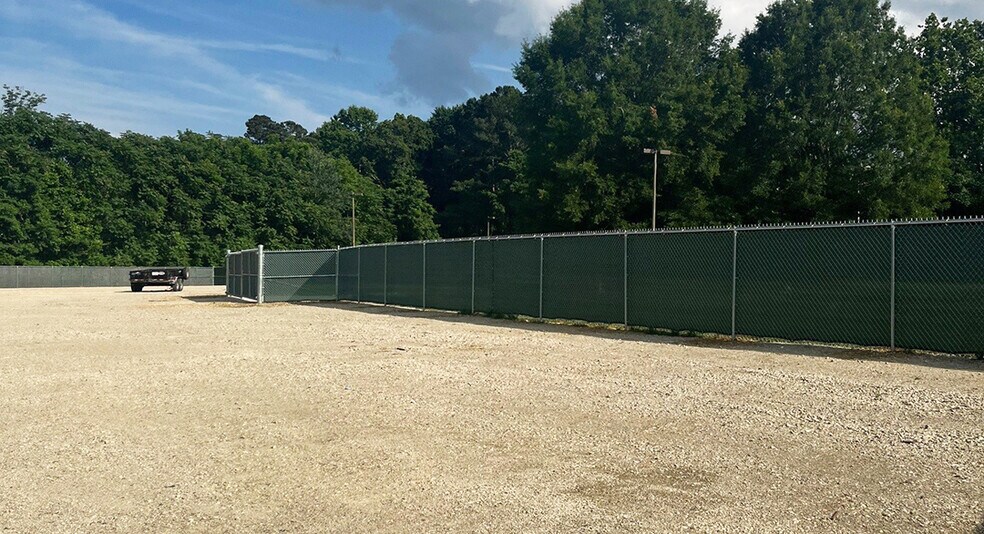 More Photos Of 7734 Cokes Ln, Toano Land For Lease