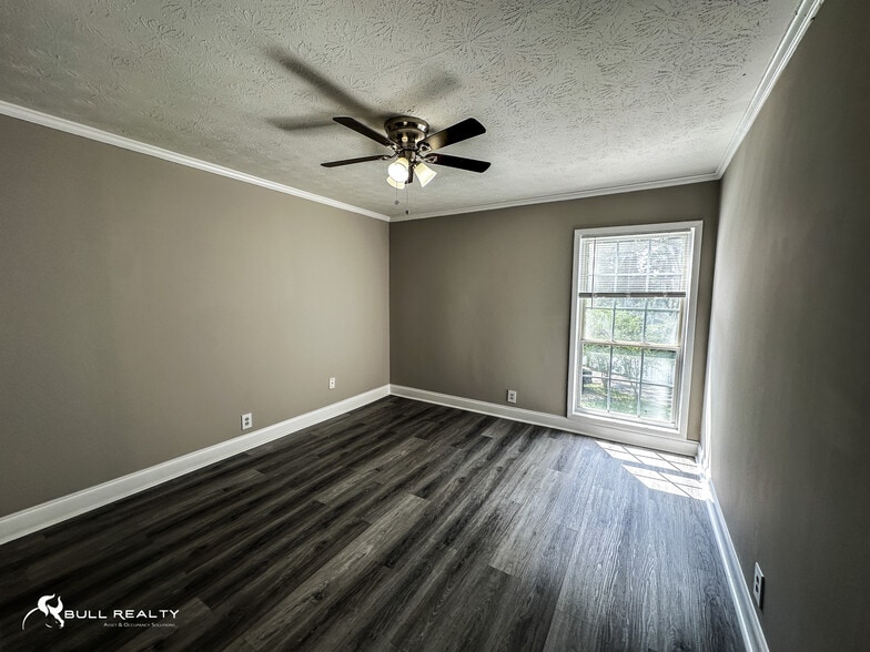 More Photos Of 2600 Old Hapeville Rd SW, Atlanta Apartments For Sale