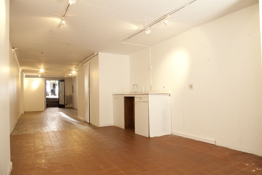 More Photos Of 35 E 1st St, New York Apartments For Lease