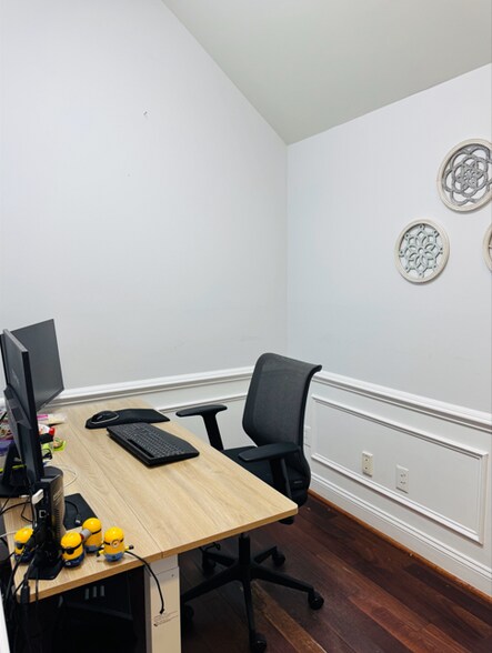 More Photos Of 125c Wappoo Creek Drive, Charleston Office For Lease